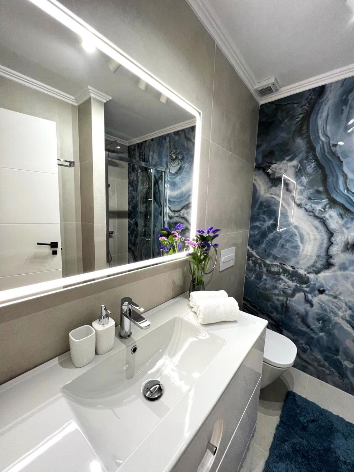 Apartamento Amarillo Oceanview ปลายา ฟัญญาเบ ภายนอก รูปภาพ
